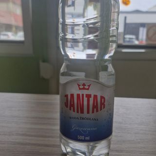 Woda gazowana Jantar 