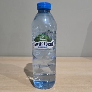 Woda niegazowana żywiec zdrój 0.5 L