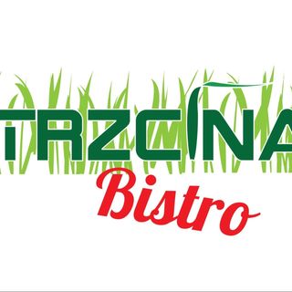 Nuggetsy z frytkami, surówka