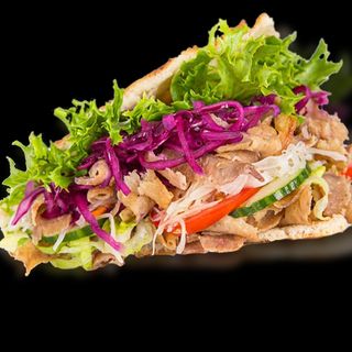 Döner mięso z frytkami