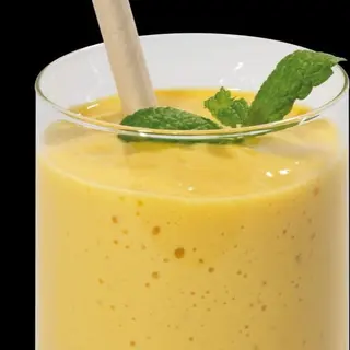 Koktail proteinowy z bananem