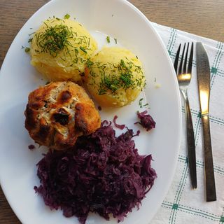 Sakiewki ze schabu nadziewane warzywami