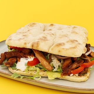 Pinsa z grillowaną karkówką