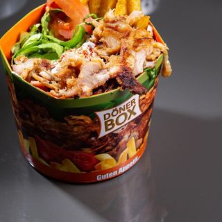 Kebab box średni samo mięso 