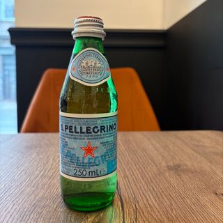 Woda San Pellegrino