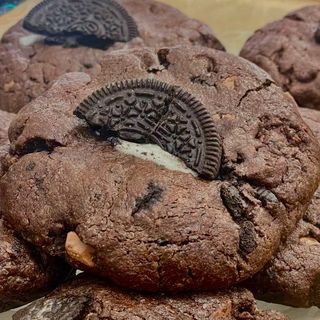 Crumble Cookie Oreo