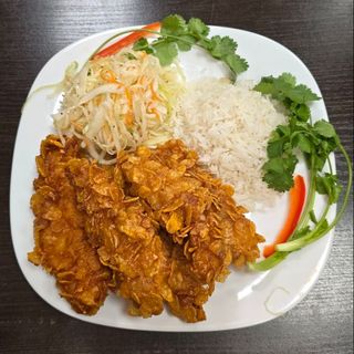 Filet z kurczaka w chrupiącym cieście kukurydzianym