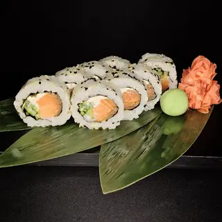 Uramaki Łosoś 8szt