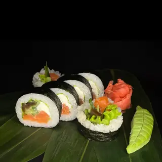 Futomaki Łosoś 6 szt
