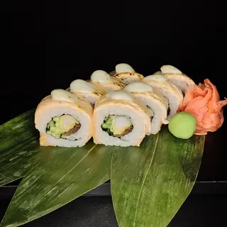California Hot Roll Łosoś 8szt