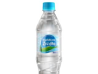 voda niegazowana 05