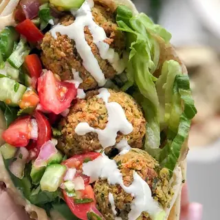 Falafel w picie