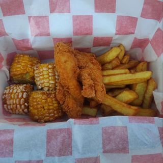 Kukurydza + stripsy+frytki+sos