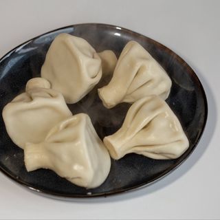 CHINKALI WOŁOWINA WIEPRZOWINA