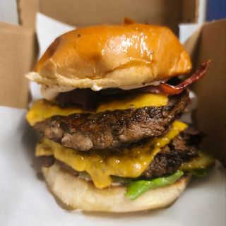 Burger podwójny kawałek