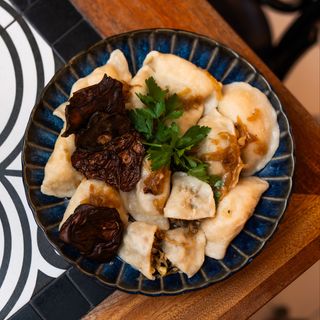 Pierogi Z Kapustą I Grzybami Leśnymi