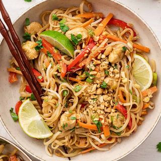 Makarony Pad Thai kurczakiem