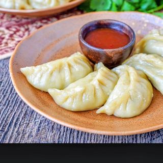 Vegetarian MoMo