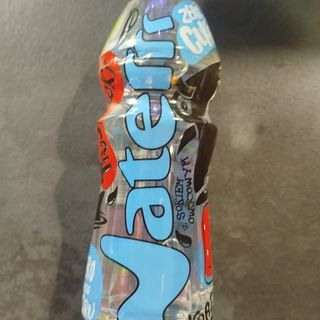 Woda o smaku truskawkowym