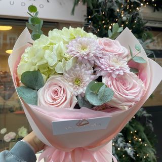 Delikatny mix z hortensją