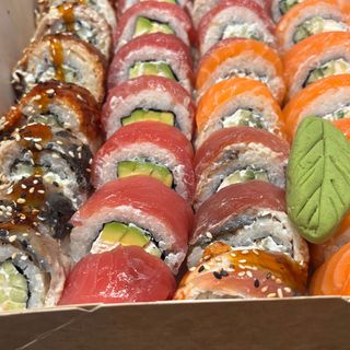 Mix Philadelphia Set 32 szt.