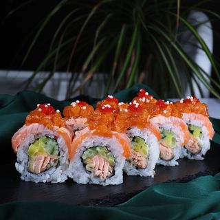 Salmon Extra Roll
