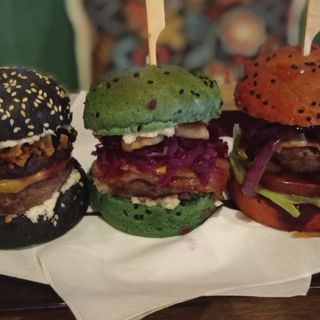 Mini burger klasyczny
