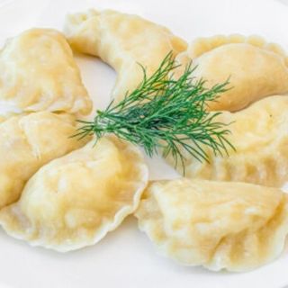 Pierogi z mięsem 7 szt