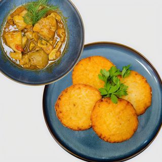 Placki ziemniaczane z gulaszem