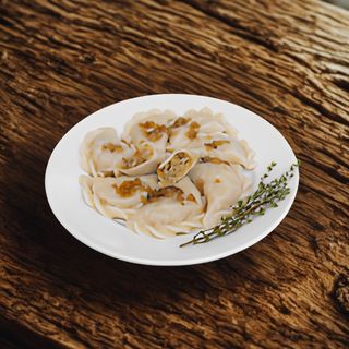 Pierogi z kapustą i grzybami