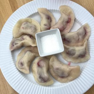 Pierogi z jagodami