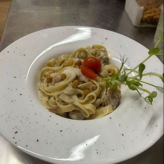 Tagliatelle Z Pieczonym Boczkiem I Borowikami