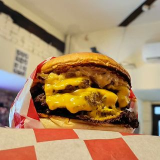 Podwójny Ultimate Smash