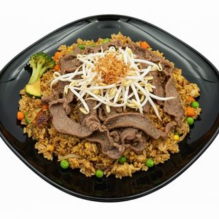 Ryż smażony z wołowiną