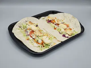 Lawasz kebab halumi