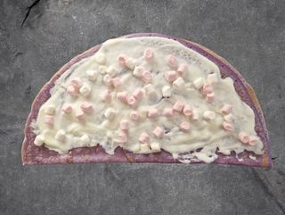 Naleśnik z piankami i mascarpone