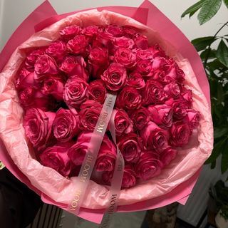 Ekskluzywny bukiet róż w odcieniu fuksji | rozmiar XL