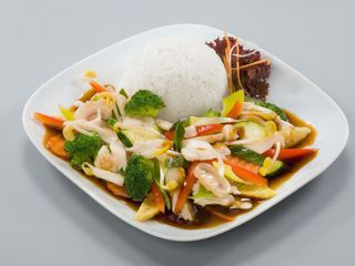 18. Kurczak chop suey