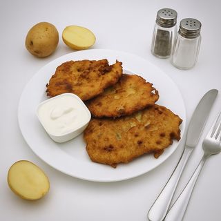 Placki ziemniaczane ze śmietaną