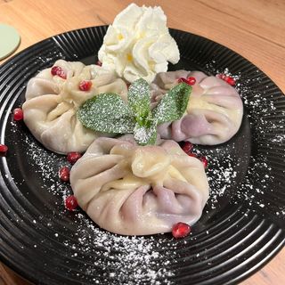 Chinkali z jagodami