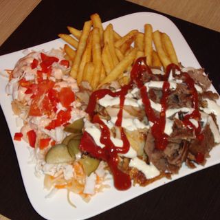 Talerz kebab KARKÓWKA