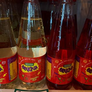 Orenżada Helena biała lub czerwona