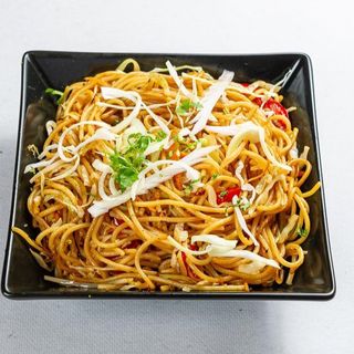 Veg Chow Mein