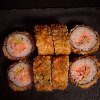 Rolka zapiekana z łososiem