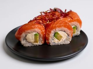 Philadelphia z wędzonym łososiem