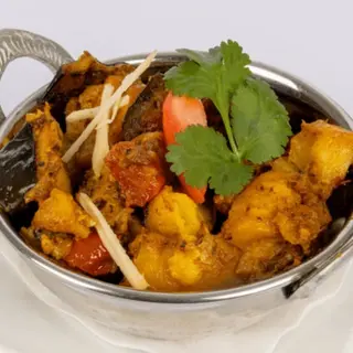 Ziemniaki i kalafior w stylu indyjskim (aloo gobi) 450g