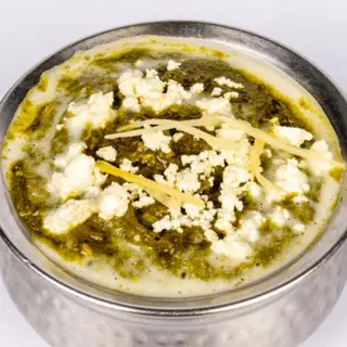 Domowy ser biały w szpinaku (palak paneer) 450g