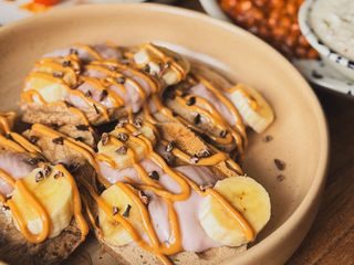 Pankejki gryczane (pozycja śniadaniowa dostępna pn-pt 9-12:00, sb-nd 9-13:00)