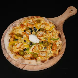 Butter Chicken Pizza