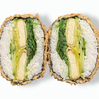 Sushi burger z tofu powiększony